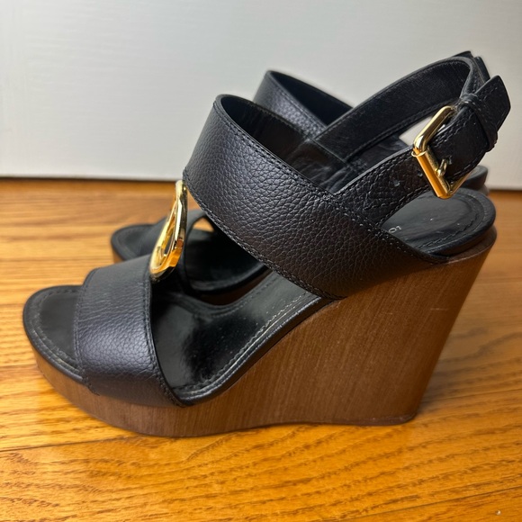 Louis Vuitton Rare Black Wedges with Gold Logo 37 Excellent Condition - Picture 5 of 8